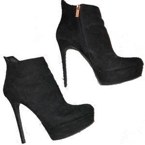 Jessica Simpson Platform High Heeled Booties